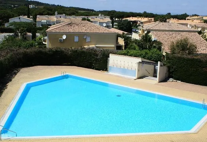 Le Venus 17 Avec Terrasse Au Village Naturiste Port Venus * Agde